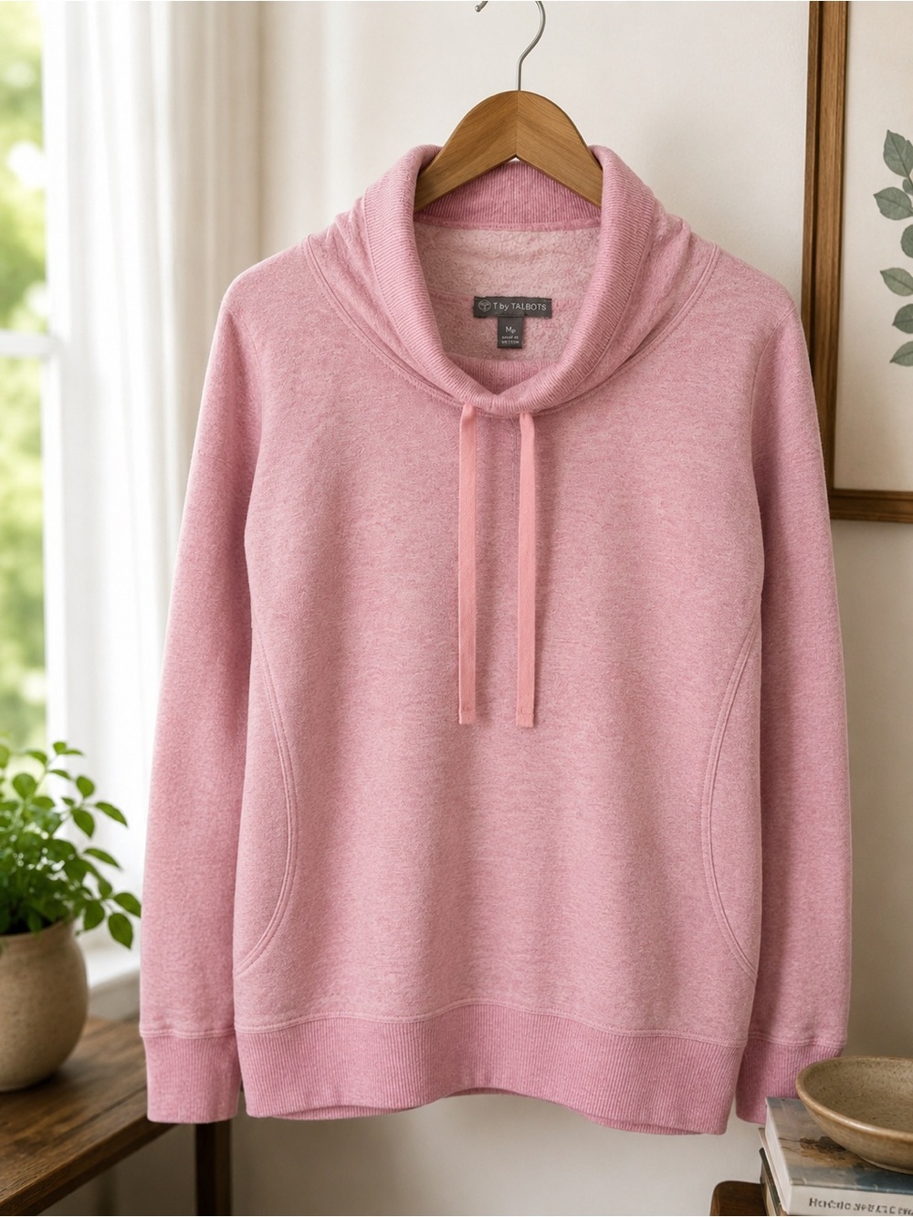 T by Talbots Pink Cowl Neck Pullover Sweatshirt – Women’s Medium Petite